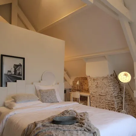 Het Spoorhuis 4*