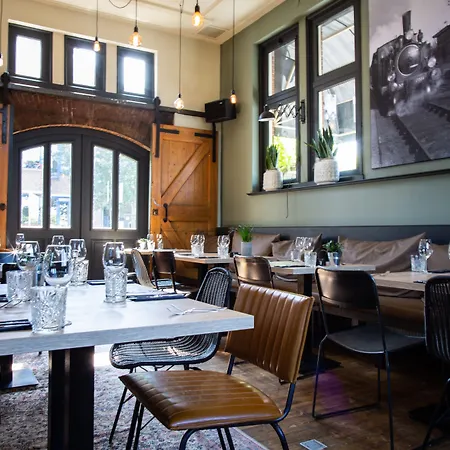 Het Spoorhuis 4* Uithoorn