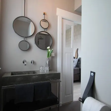 Het Spoorhuis 4*