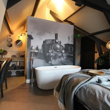Het Spoorhuis Couette-café Uithoorn