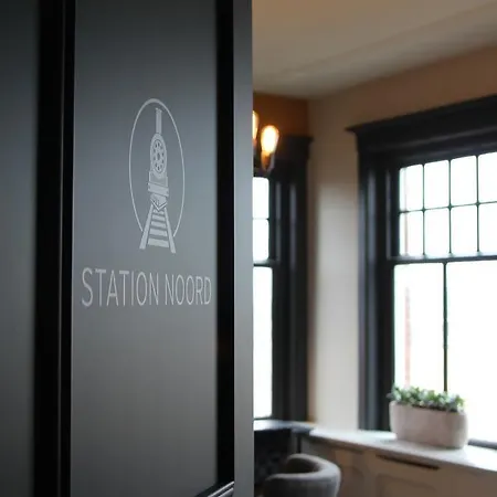 Alojamento de Acomodação e Pequeno-almoço Het Spoorhuis Uithoorn