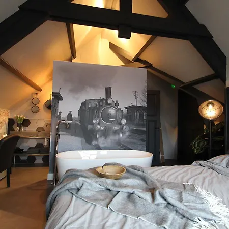 Couette-café Het Spoorhuis