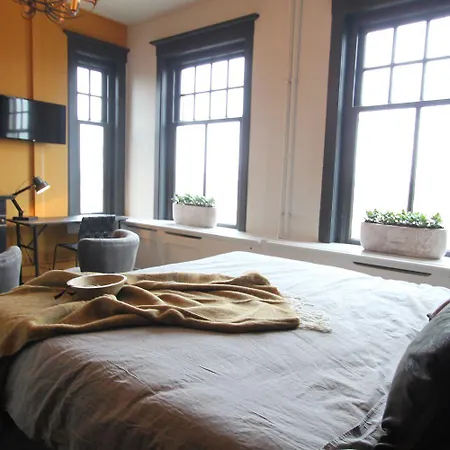 Couette-café Het Spoorhuis