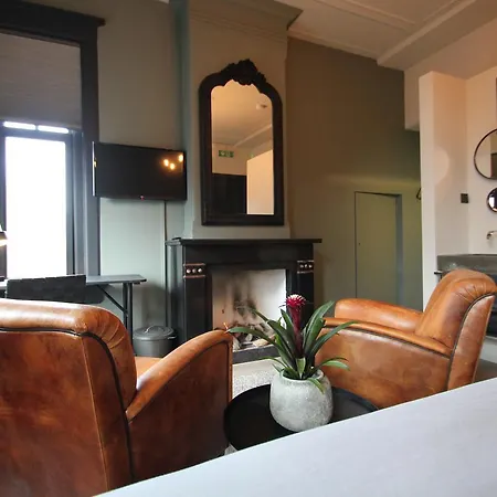 Couette-café Het Spoorhuis 4*