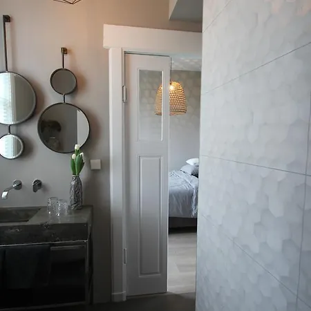 Het Spoorhuis Bed & Breakfast 4*