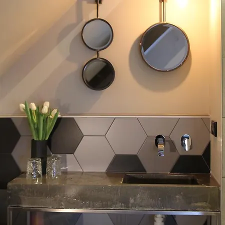 Couette-café Het Spoorhuis 4*