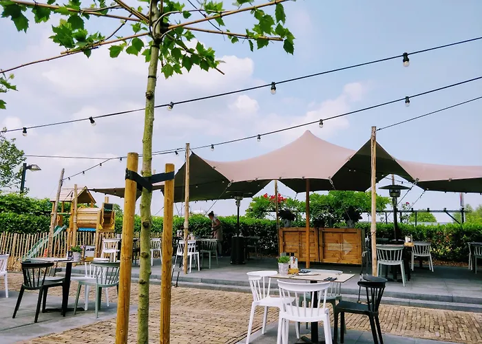 Bed & Breakfast Het Spoorhuis 4*