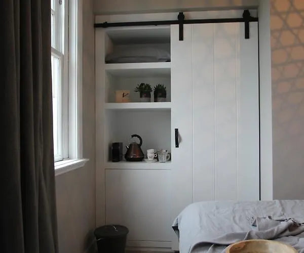 Het Spoorhuis Bed & Breakfast Uithoorn